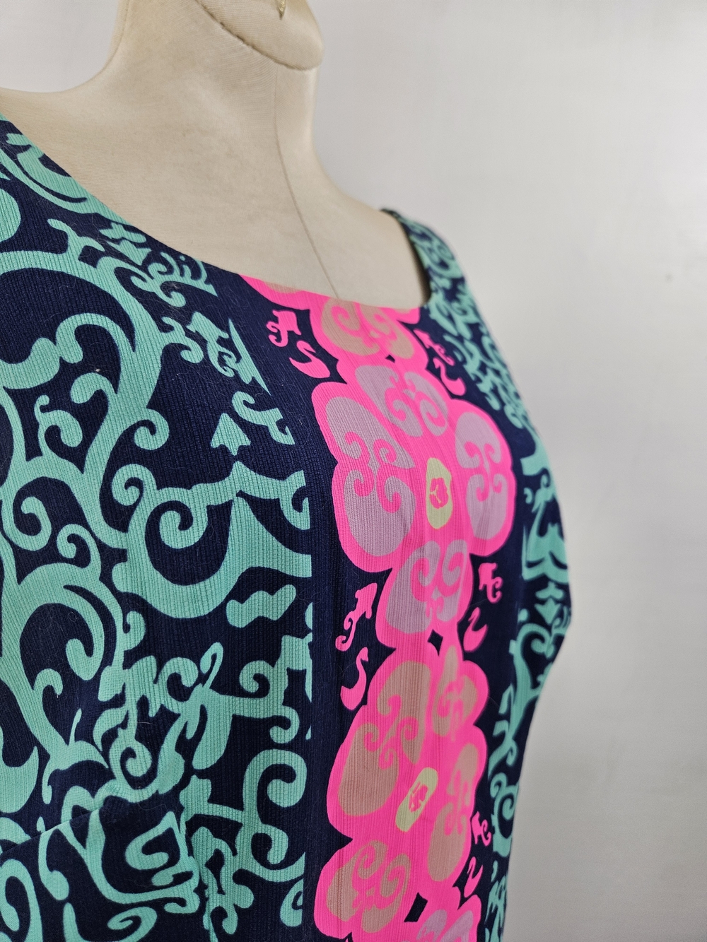 Lilly Pulitzer Navy, Teal & Hot Pink Printed Sleeveless Dress size 10